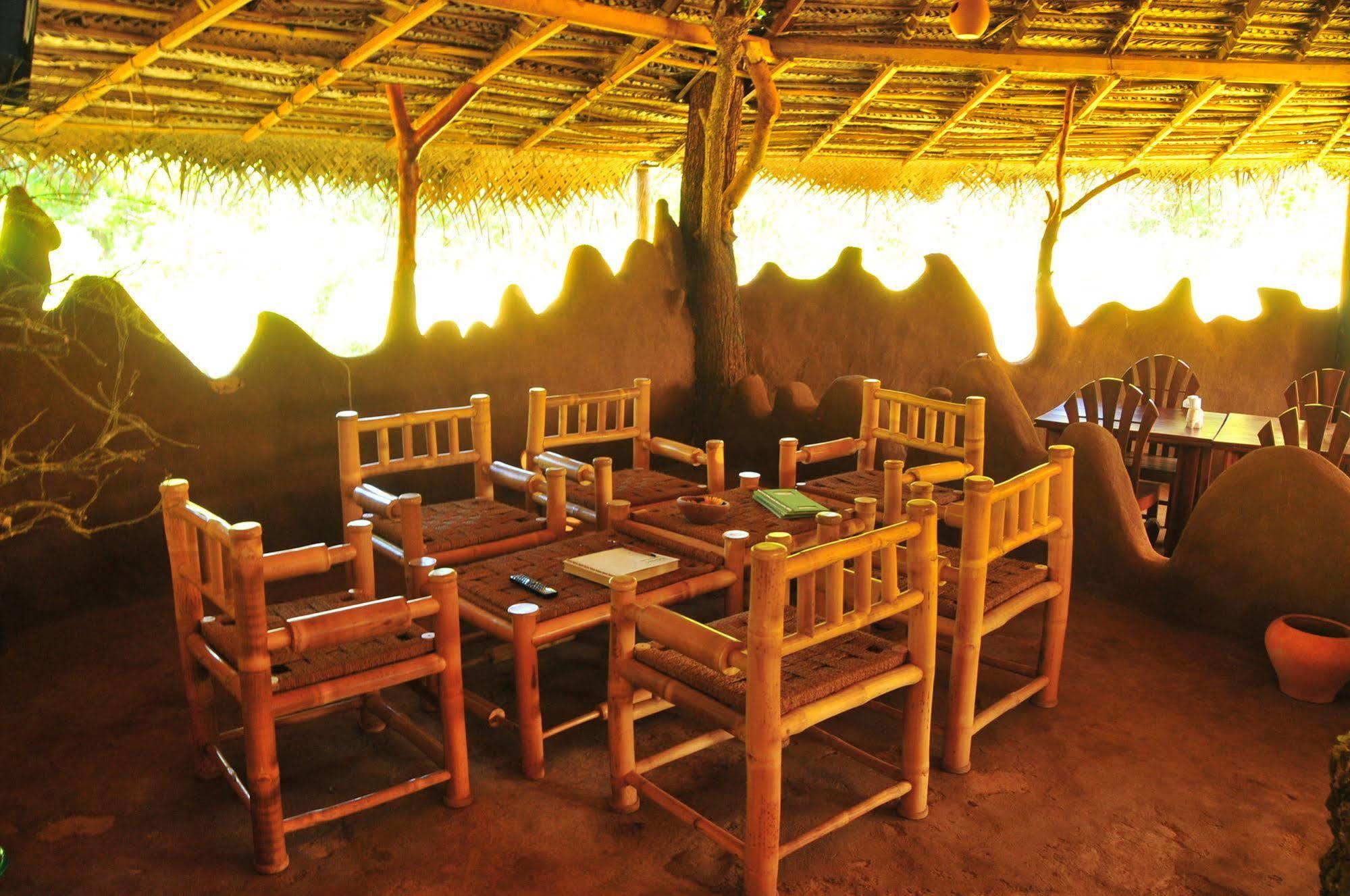 Hotel Yala Beddegama Eco Kataragama Exterior foto
